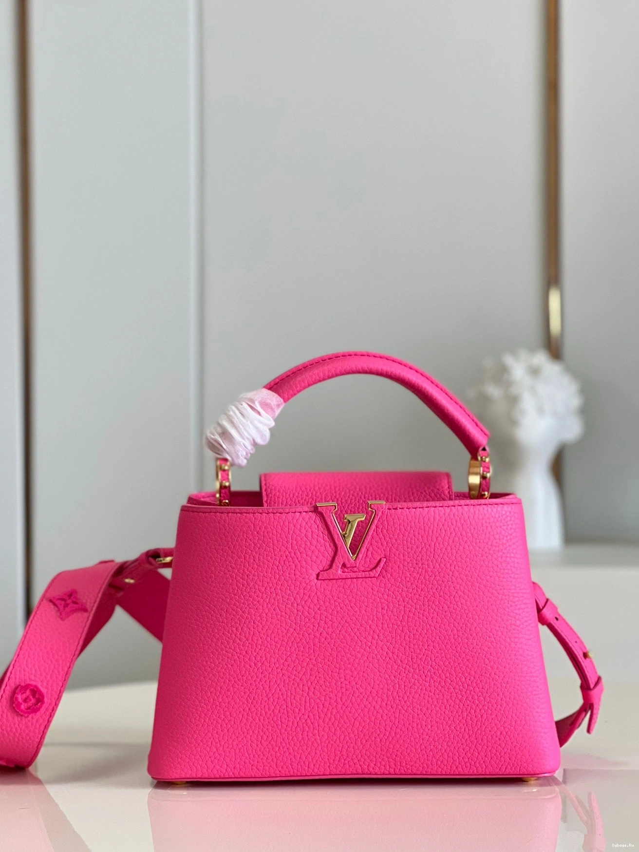 BB CAPUCINES LOUIS VUITTON 0413